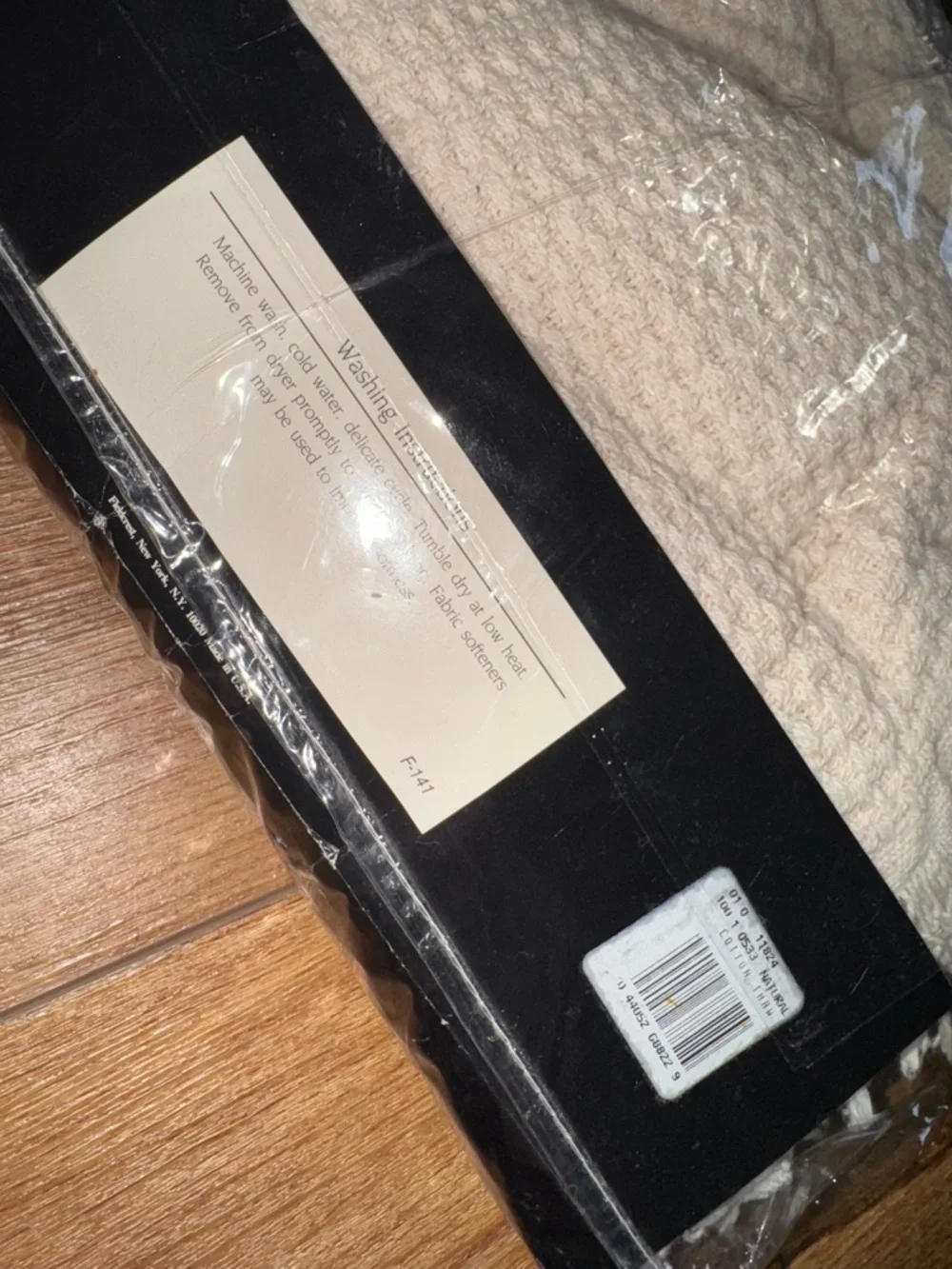 Fieldcrest touch of class, Loom Woven, lap blanket- self fringe-100% Cotton USA